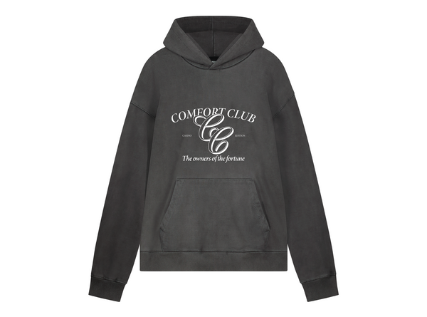 https://content.storeinfo.nl/applicatie/img/18/20240926085530_928140_ComfortClubElegancefadedblackhoodiefront.png