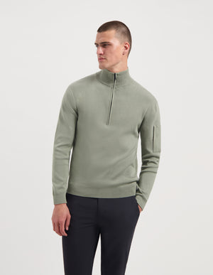 https://content.storeinfo.nl/applicatie/img/18/20250904163057_4126337_SAINTSTEVEAXELLIGHTARMYFRONT.jpg