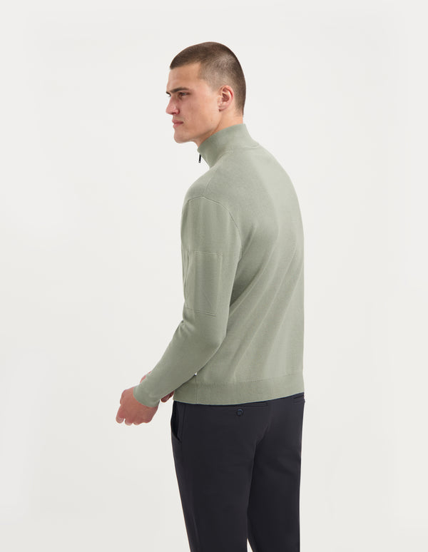 https://content.storeinfo.nl/applicatie/img/18/20250904163105_4136254_SAINTSTEVEAXELLIGHTARMYBACK.jpg