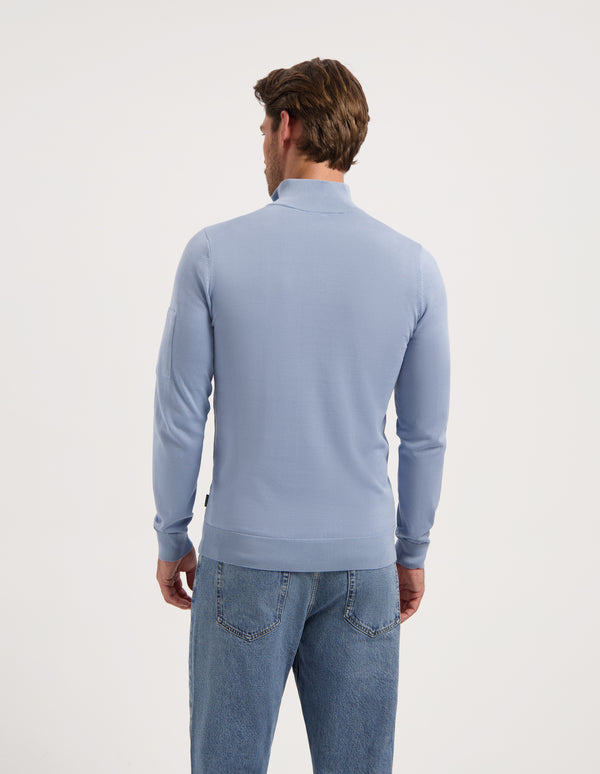 https://content.storeinfo.nl/applicatie/img/18/20251212151701_761611_HilcoTopSaintSteveTrueBlueModelBack.jpg