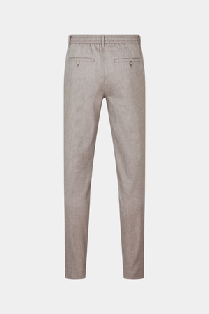 https://content.storeinfo.nl/applicatie/img/18/20260321132038_1219408_TheoPL769WalnutLinen41026313212.png