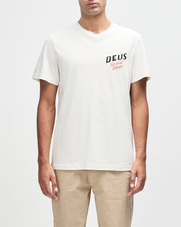 https://content.storeinfo.nl/applicatie/img/18/20260324092236_1779826_D261MTS321DoglegTeeDirtyWhite1.jpg
