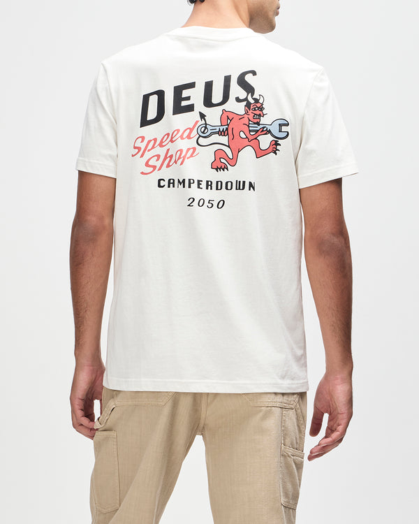 https://content.storeinfo.nl/applicatie/img/18/20260324092243_1748035_D261MTS321DoglegTeeDirtyWhite2.jpg