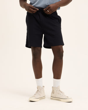 https://content.storeinfo.nl/applicatie/img/18/20260411100949_3489819_HOX26010310Navy3776.jpg