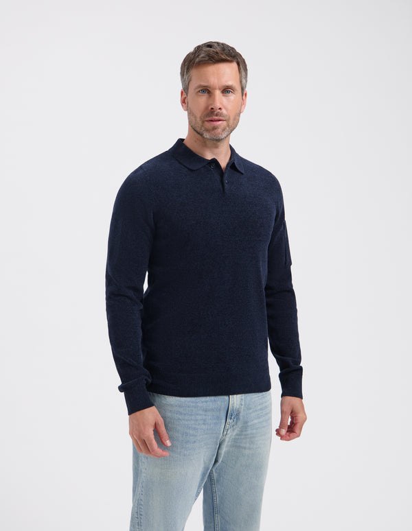 https://content.storeinfo.nl/applicatie/img/18/20260922170035_3464418_LUKESDARKNAVYTopJpgHighres4.jpg