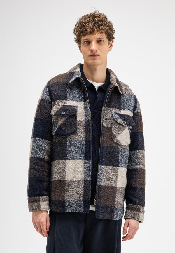 https://content.storeinfo.nl/applicatie/img/18/20260929101016_4180697_ButcherofBAutumnWinter2026420M26240703.jpg