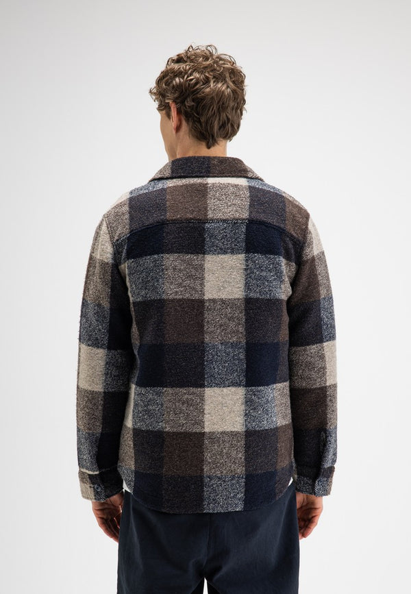 https://content.storeinfo.nl/applicatie/img/18/20260929101023_4186849_ButcherofBAutumnWinter2026420M26240704.jpg